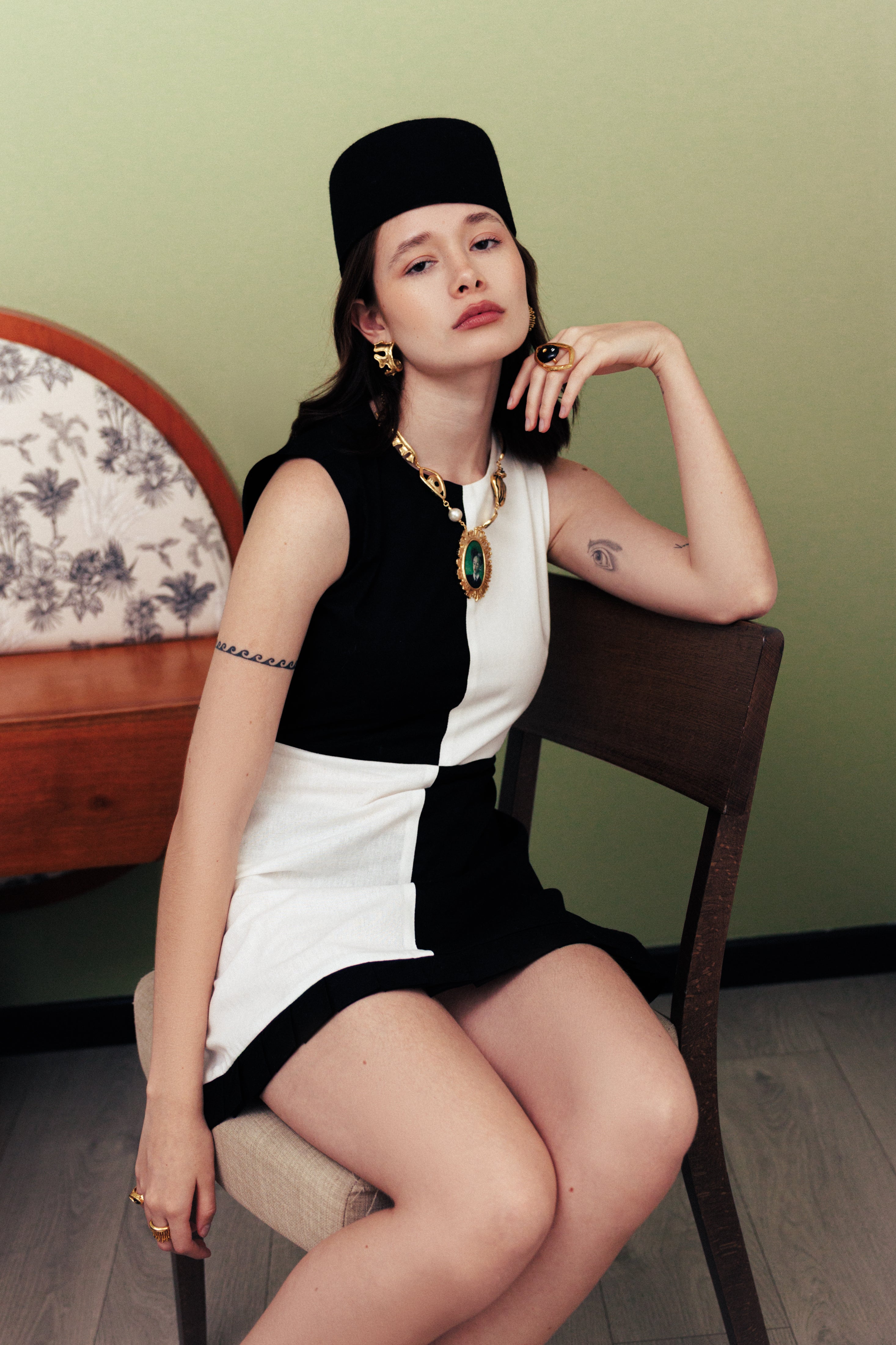 AFTERNOON CHARM DRESS